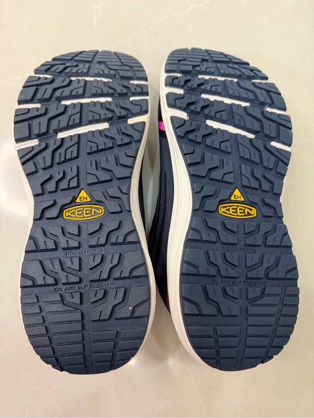 KEEN Utility Minneapolis Women's Carbon Safety Toe Work Sneaker Navy Pink, 9